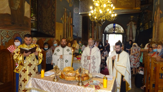 Biserica Sfintii Apostoli Petru Si Pavel